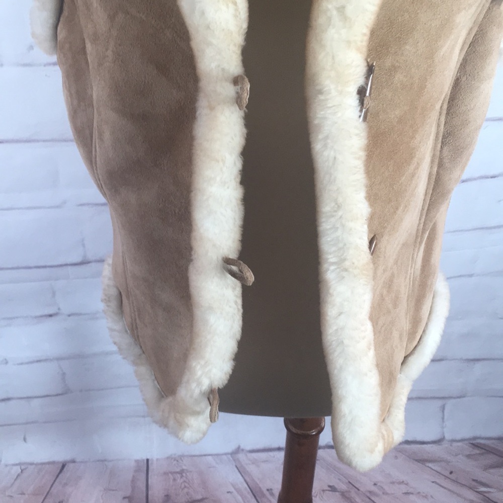 Shearling & Suede Vest - Picture 3 of 9